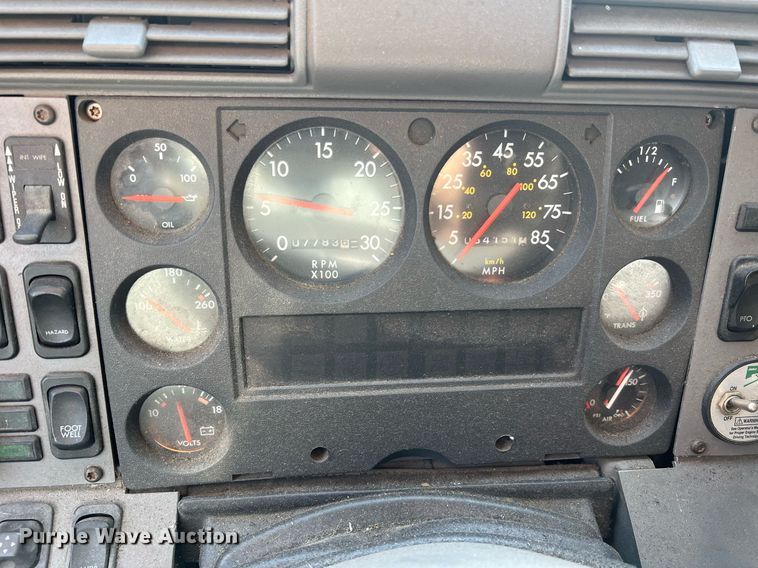 image for item LI9585 2005 American LaFrance Eagle  pumper fire truck