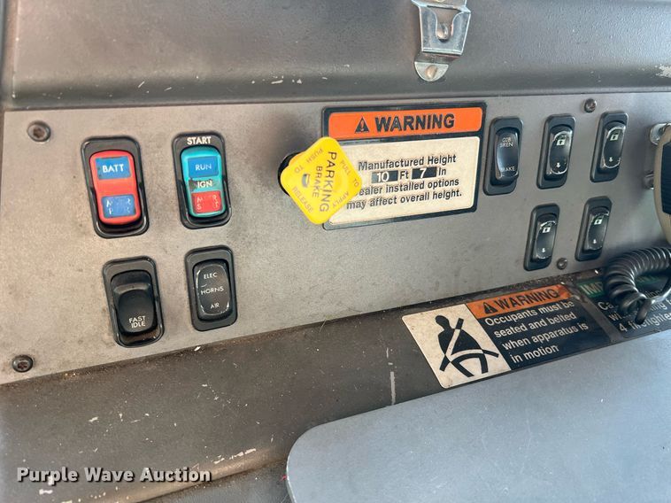 image for item LI9585 2005 American LaFrance Eagle  pumper fire truck