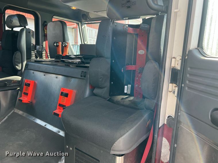 image for item LI9585 2005 American LaFrance Eagle  pumper fire truck