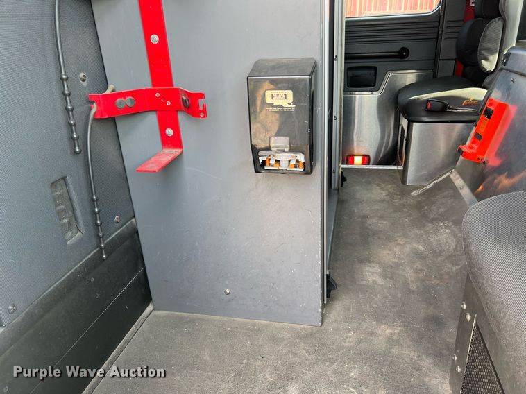 image for item LI9585 2005 American LaFrance Eagle  pumper fire truck