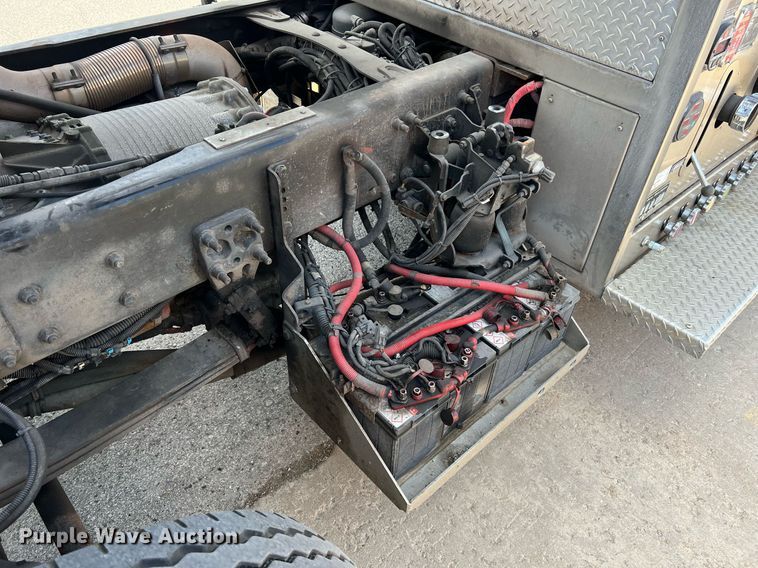 image for item LI9585 2005 American LaFrance Eagle  pumper fire truck