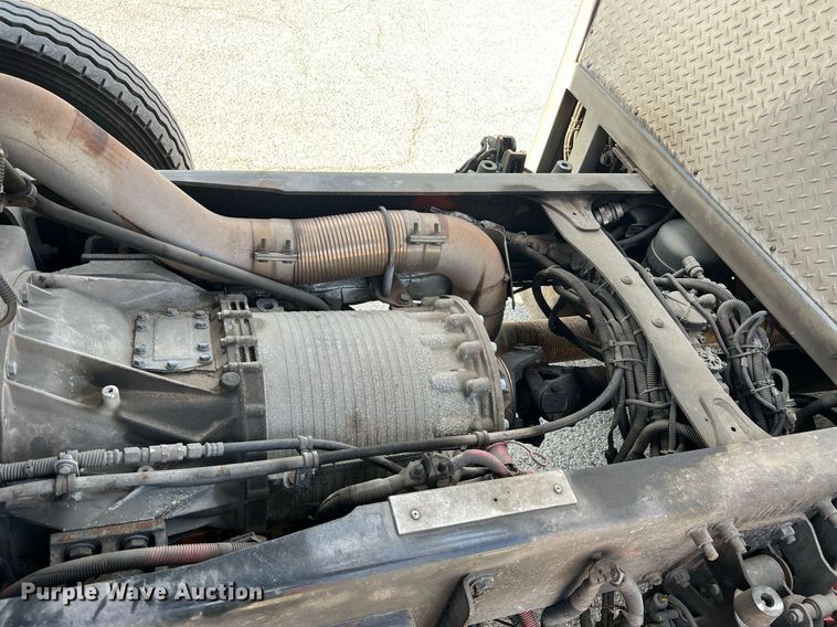 image for item LI9585 2005 American LaFrance Eagle  pumper fire truck