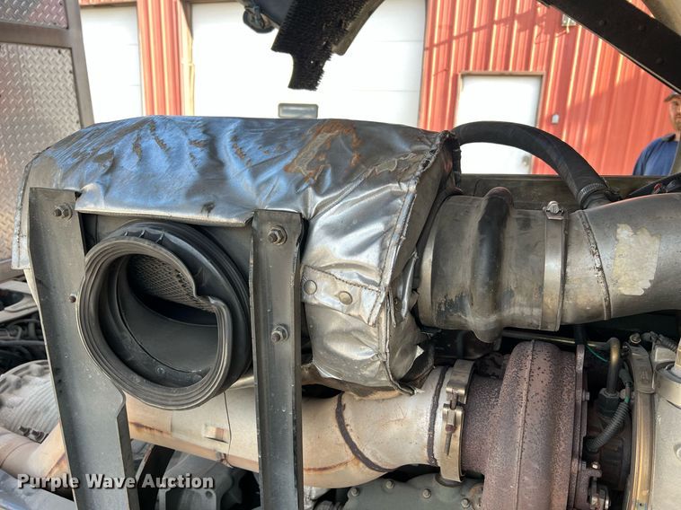 image for item LI9585 2005 American LaFrance Eagle  pumper fire truck