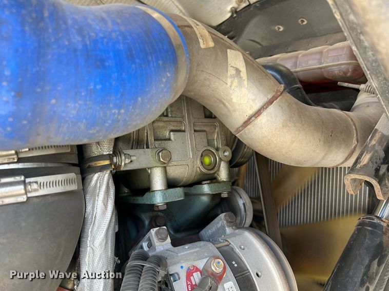 image for item LI9585 2005 American LaFrance Eagle  pumper fire truck