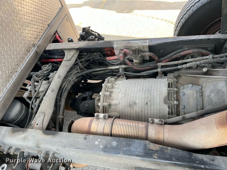 image for item LI9585 2005 American LaFrance Eagle  pumper fire truck