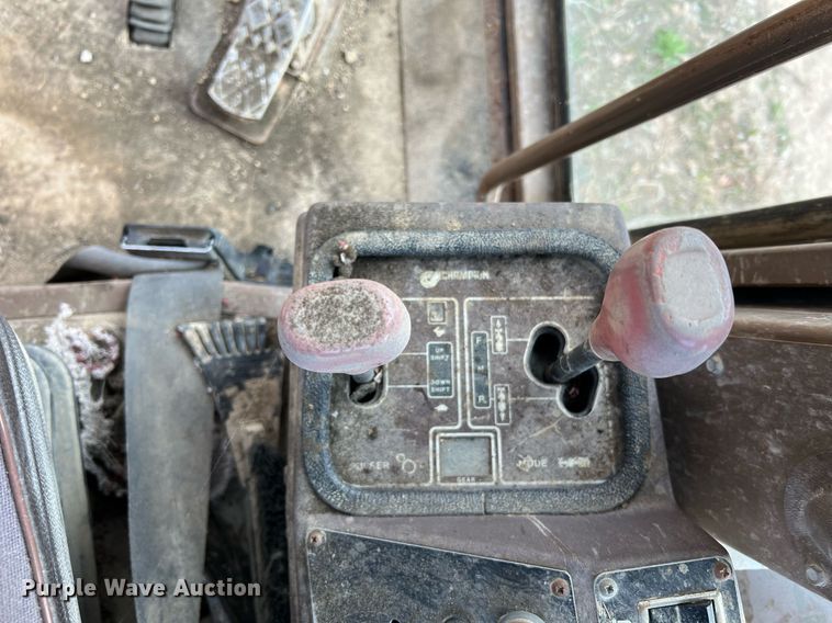 image for item LI9588 Champion 710A Series III  motor grader