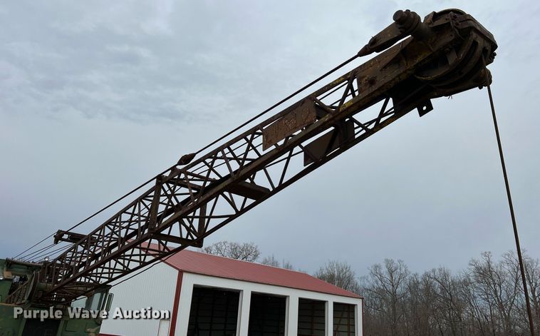 image for item LI9589 1964 American 2360  crane