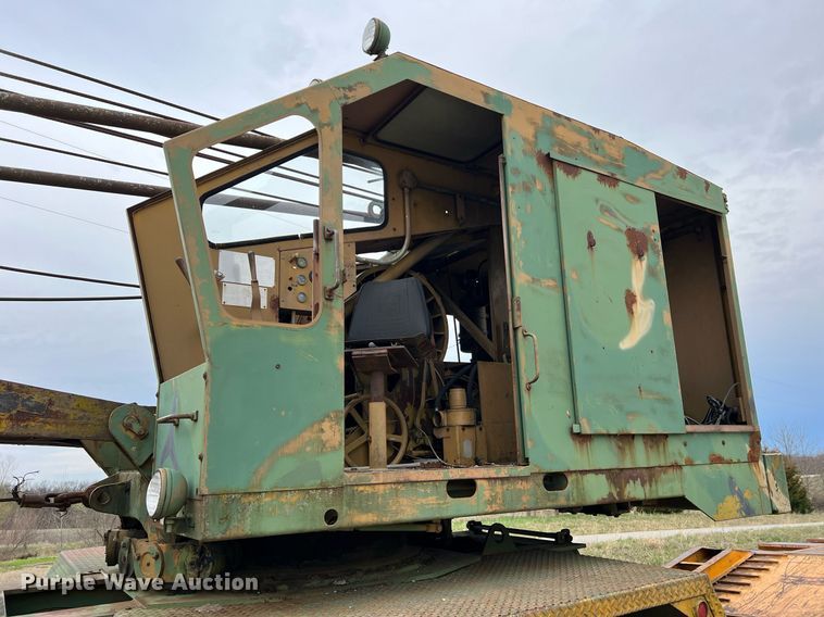 image for item LI9589 1964 American 2360  crane