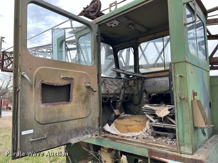 image for item LI9589 1964 American 2360  crane