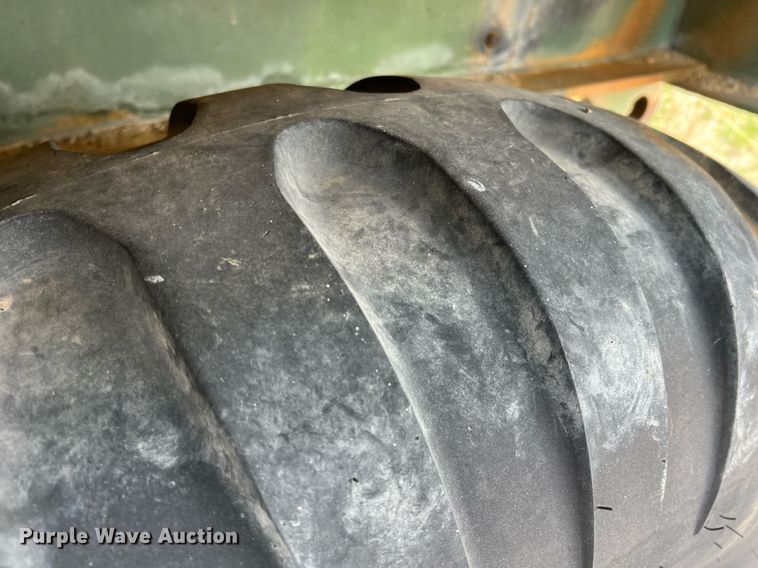 image for item LI9589 1964 American 2360  crane