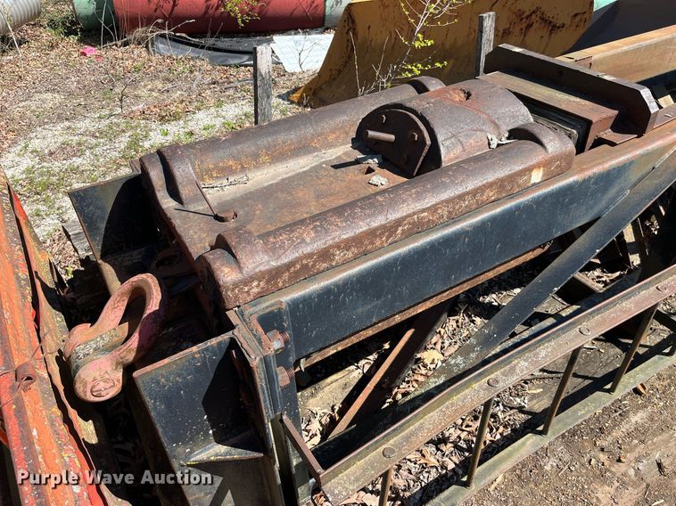 image for item LI9589 1964 American 2360  crane