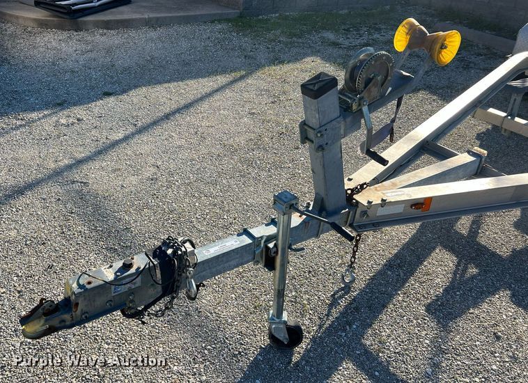 image for item LI9592 2008 McClain Trailers ATT2052  boat trailer