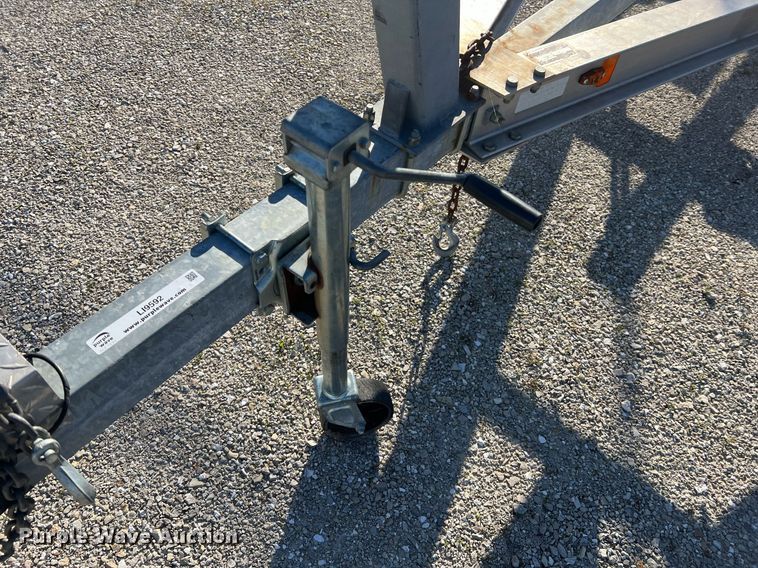 image for item LI9592 2008 McClain Trailers ATT2052  boat trailer