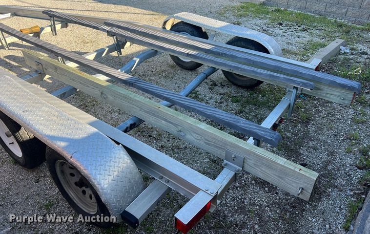 image for item LI9592 2008 McClain Trailers ATT2052  boat trailer