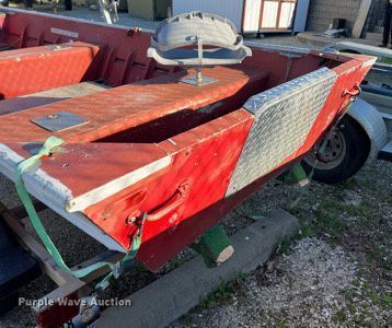 image for item LI9593 1988 Lowe  boat