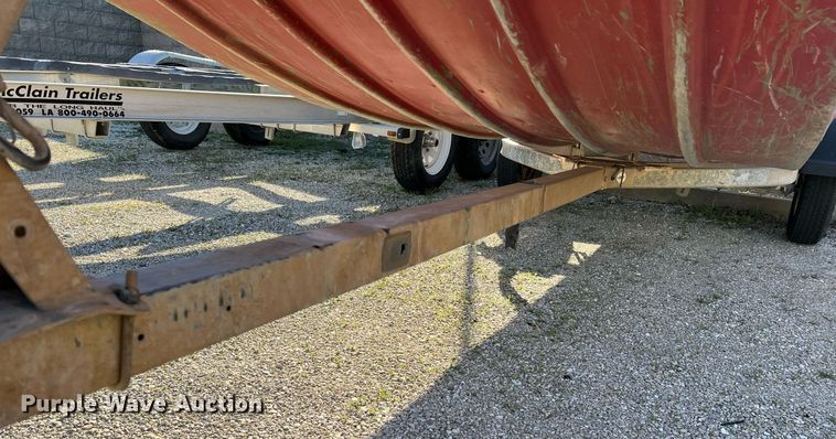 image for item LI9593 1988 Lowe  boat