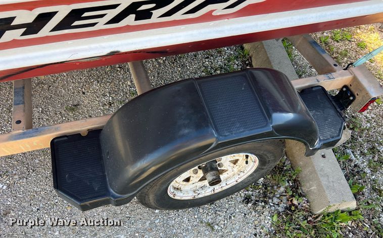 image for item LI9593 1988 Lowe  boat