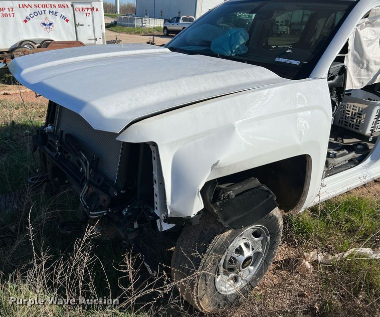 image for item LI9594 2016 Chevrolet Silverado 2500HD  Crew Cab pickup truck