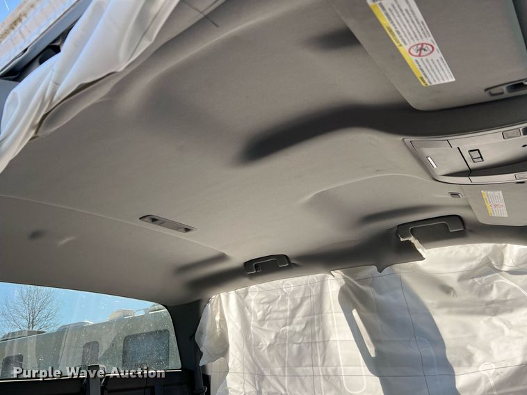 image for item LI9594 2016 Chevrolet Silverado 2500HD  Crew Cab pickup truck