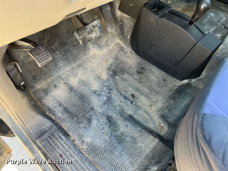 image for item LI9595 2009 Chevrolet Silverado 3500HD  Crew Cab pickup truck