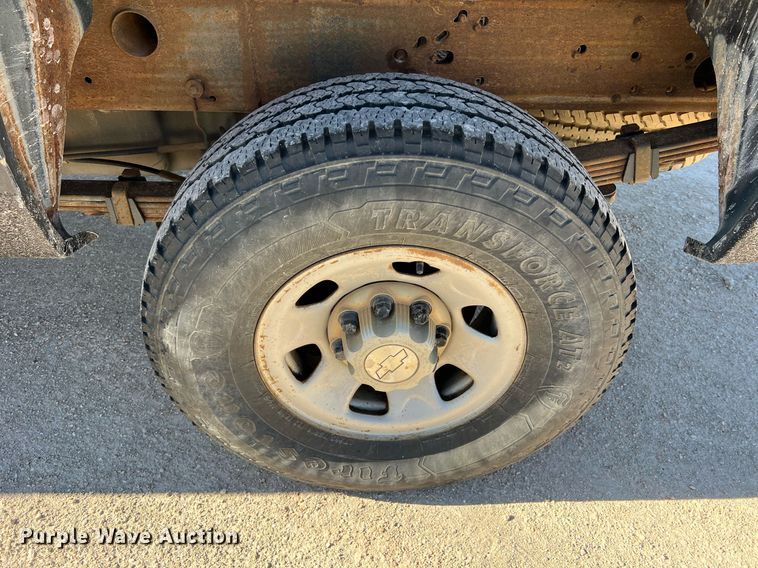 image for item LI9595 2009 Chevrolet Silverado 3500HD  Crew Cab pickup truck