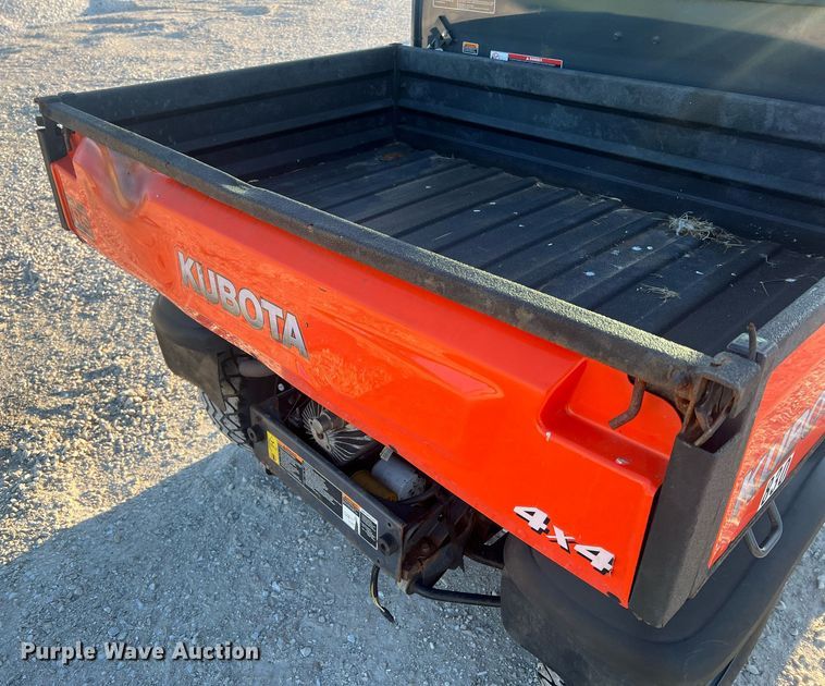 image for item LI9598 Kubota RTVX1100C  utility vehicle