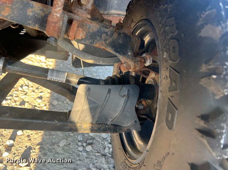 image for item LI9598 Kubota RTVX1100C  utility vehicle