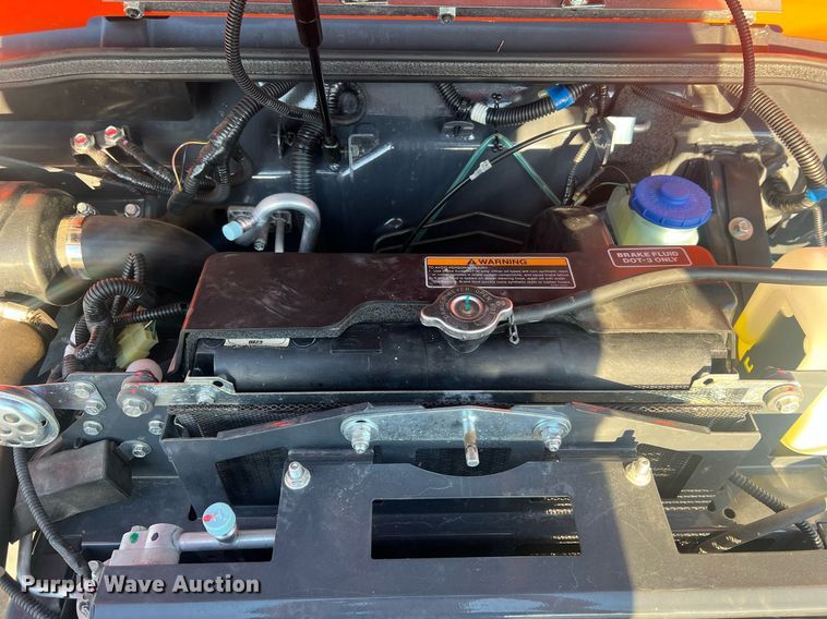 image for item LI9598 Kubota RTVX1100C  utility vehicle