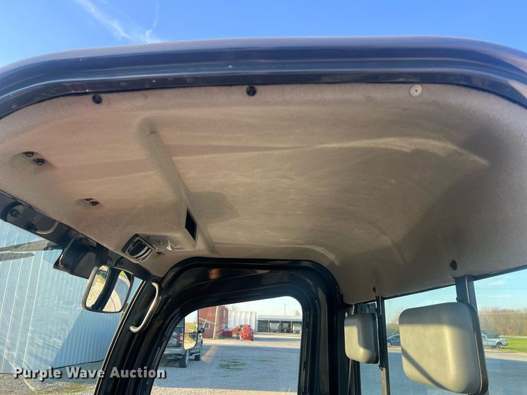 image for item LI9598 Kubota RTVX1100C  utility vehicle