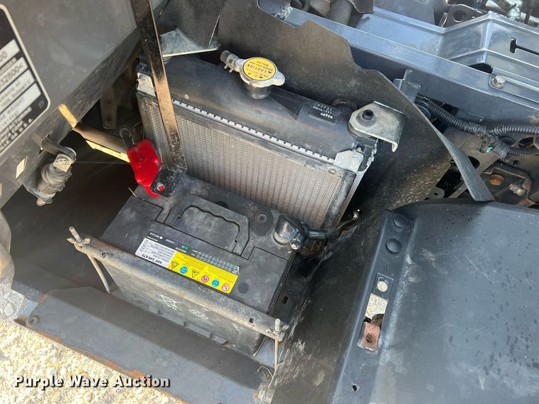 image for item LI9598 Kubota RTVX1100C  utility vehicle