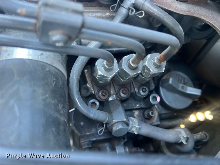 image for item LI9598 Kubota RTVX1100C  utility vehicle