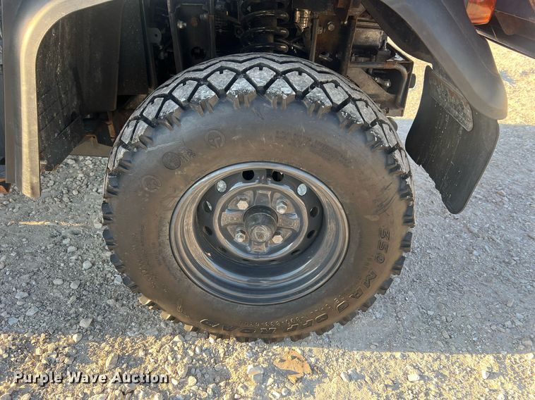 image for item LI9598 Kubota RTVX1100C  utility vehicle