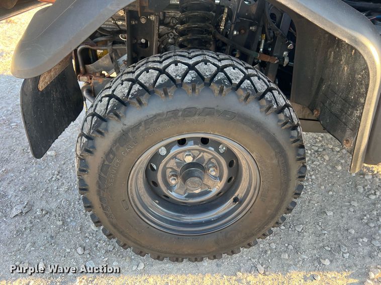 image for item LI9598 Kubota RTVX1100C  utility vehicle