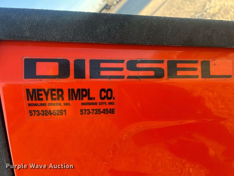 image for item LI9598 Kubota RTVX1100C  utility vehicle