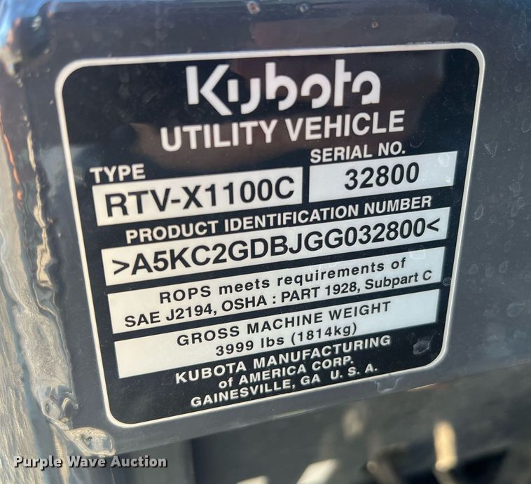 image for item LI9598 Kubota RTVX1100C  utility vehicle