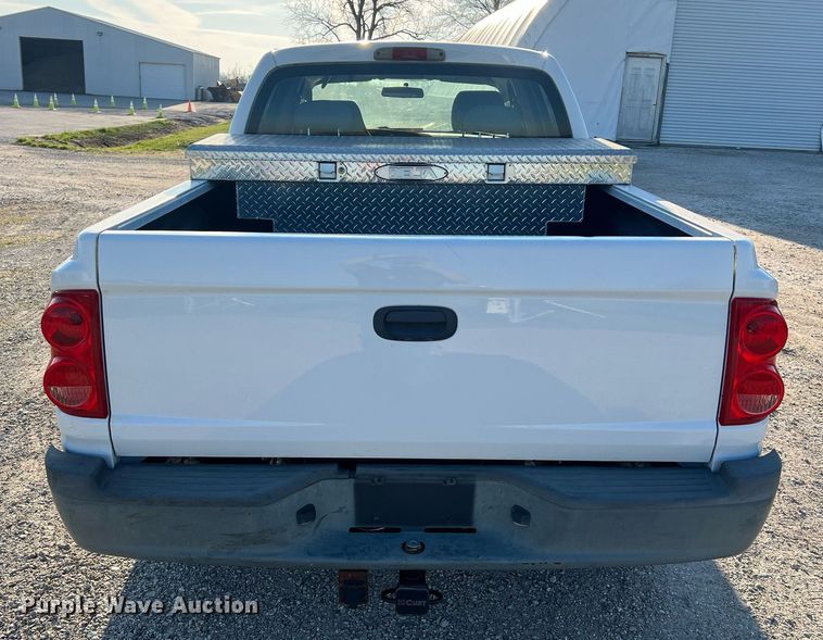 image for item LI9599 2008 Dodge Dakota  Crew Cab pickup truck