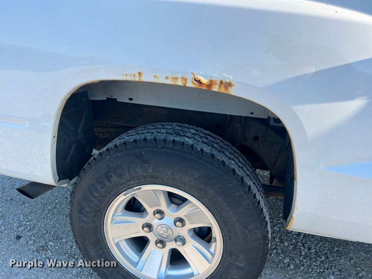 image for item LI9599 2008 Dodge Dakota  Crew Cab pickup truck