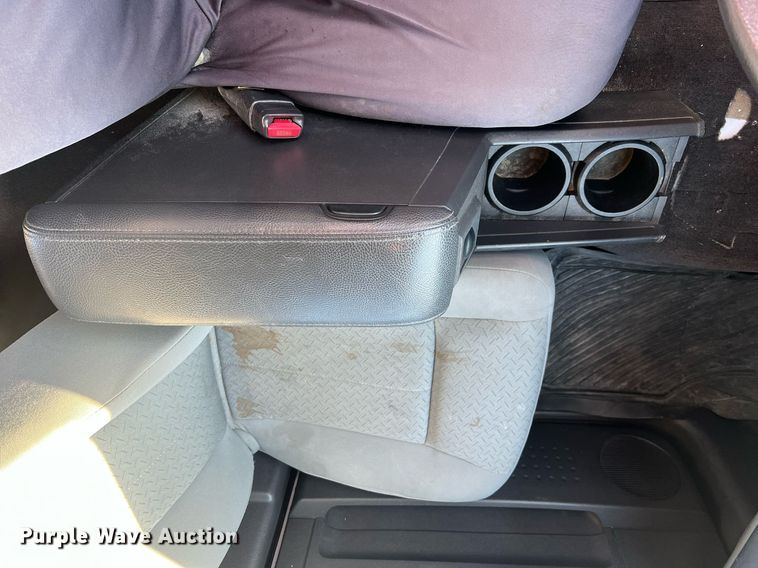 image for item LI9599 2008 Dodge Dakota  Crew Cab pickup truck