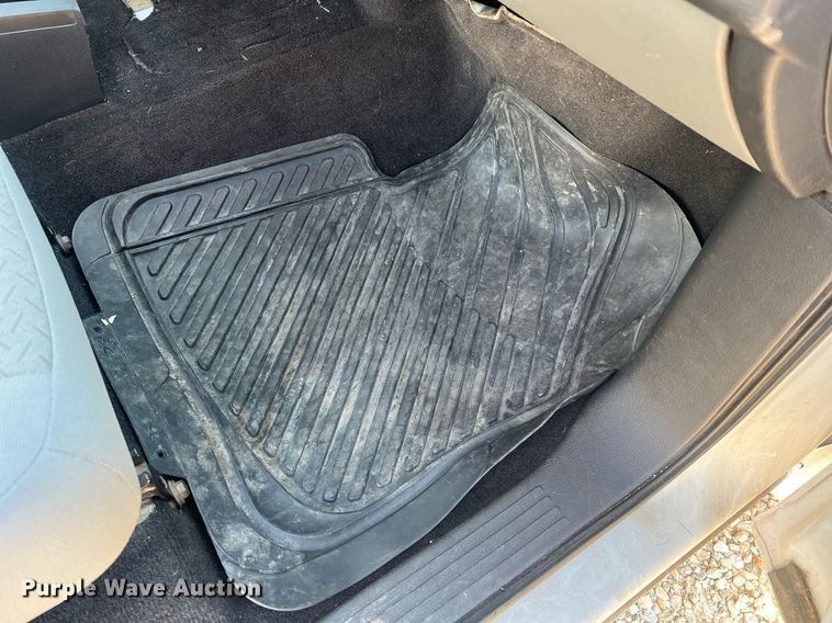 image for item LI9599 2008 Dodge Dakota  Crew Cab pickup truck