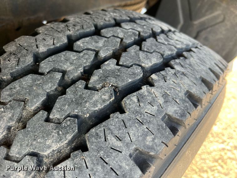 image for item LI9599 2008 Dodge Dakota  Crew Cab pickup truck