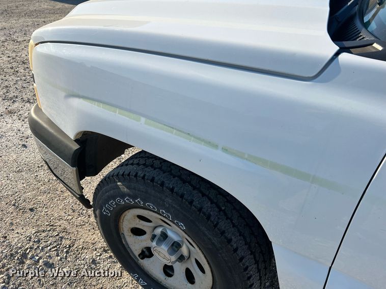 image for item LI9600 2006 Chevrolet Silverado 1500  pickup truck