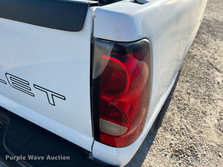 image for item LI9600 2006 Chevrolet Silverado 1500  pickup truck