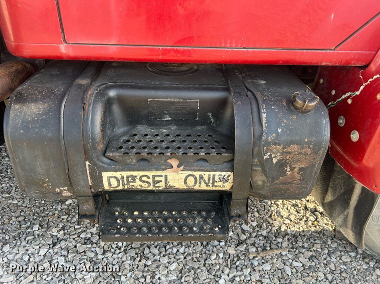 image for item LI9611 1993 International F4900  dump truck