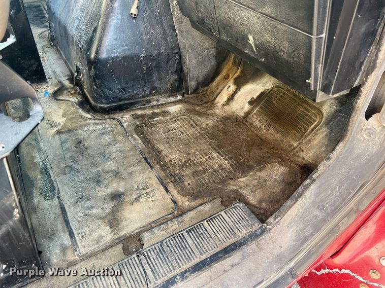 image for item LI9611 1993 International F4900  dump truck