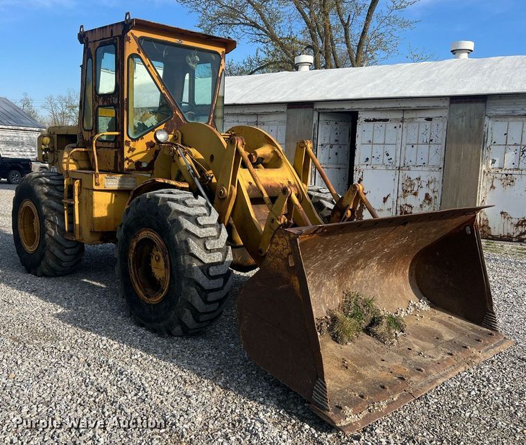 image for item LI9612 1967 Caterpillar 950  wheel loader