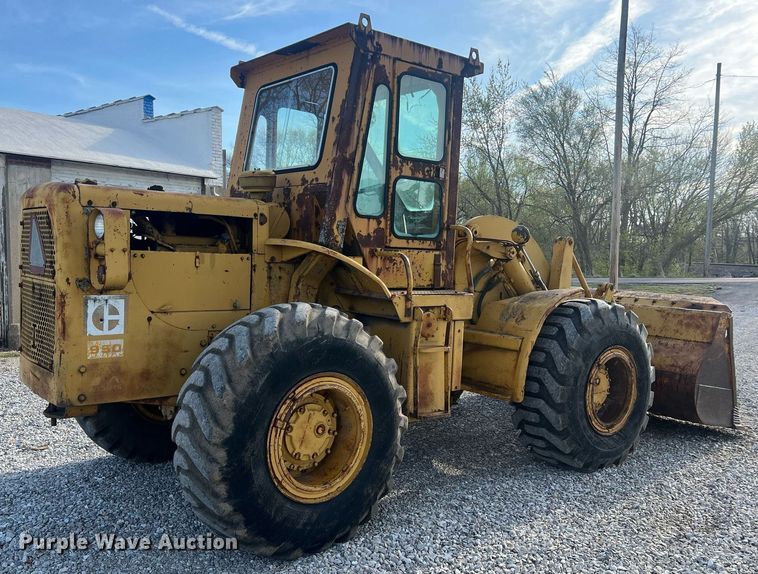 image for item LI9612 1967 Caterpillar 950  wheel loader