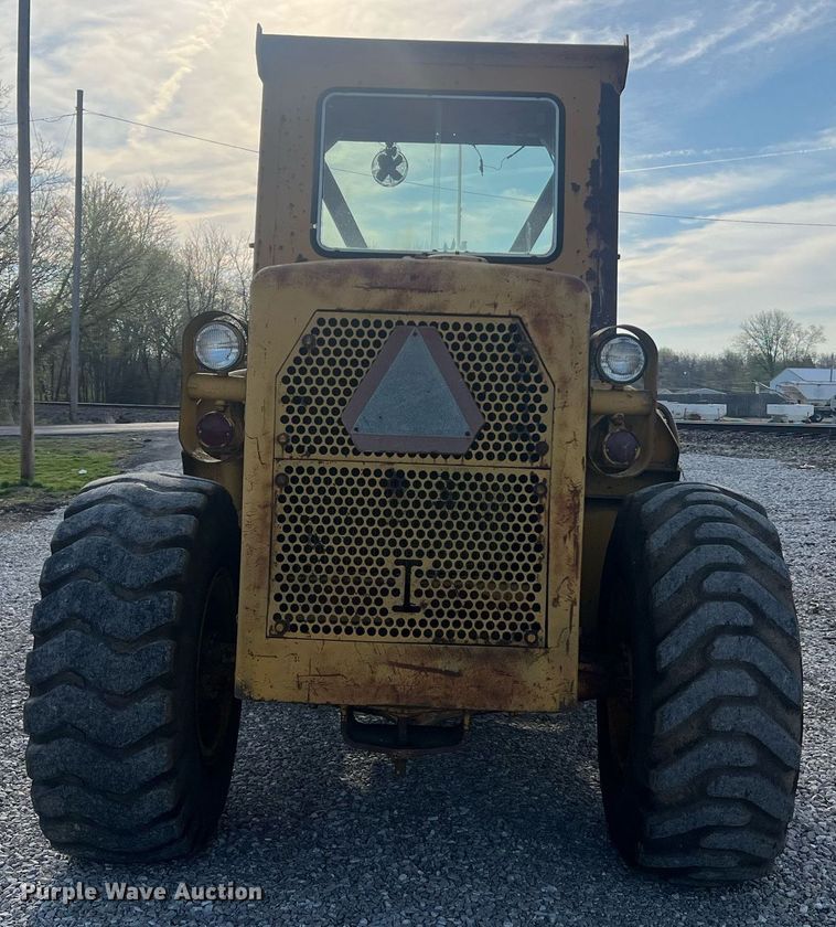 image for item LI9612 1967 Caterpillar 950  wheel loader