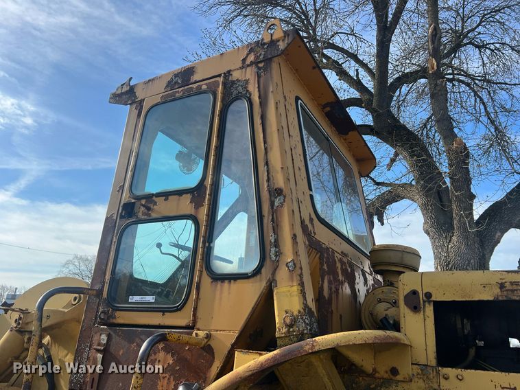 image for item LI9612 1967 Caterpillar 950  wheel loader