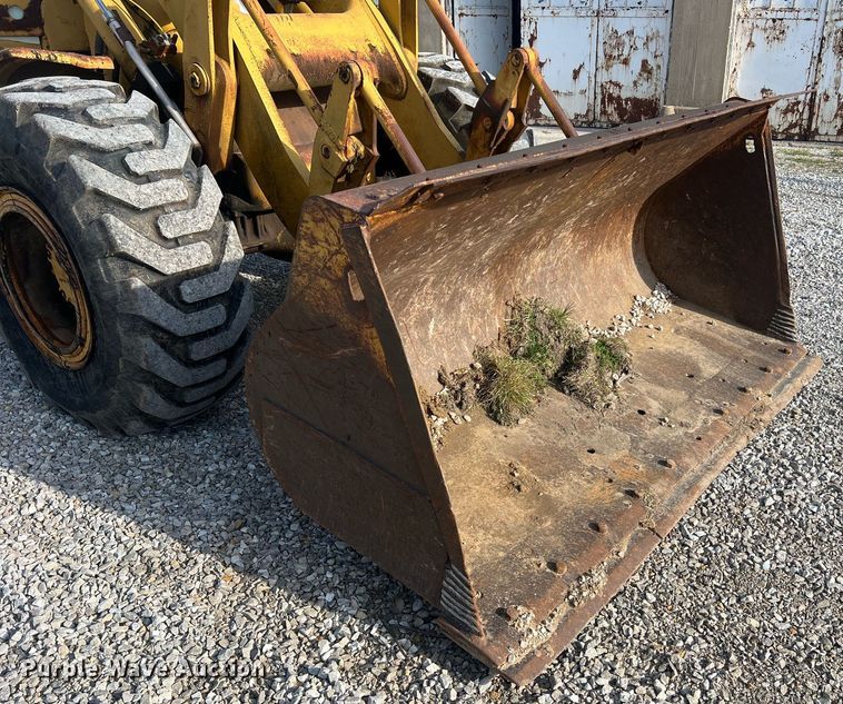 image for item LI9612 1967 Caterpillar 950  wheel loader