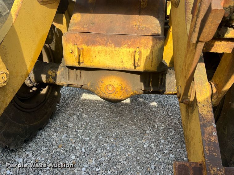 image for item LI9612 1967 Caterpillar 950  wheel loader
